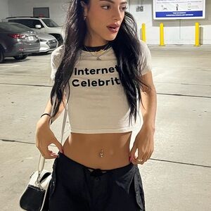 Internet celebrity top
